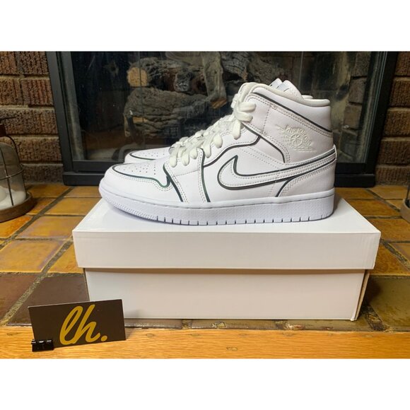 Women’s Size 8 Air Jordan 1 Mid “Iridescent Reflective” Athletic Sneakers CK6587 - Picture 3 of 8